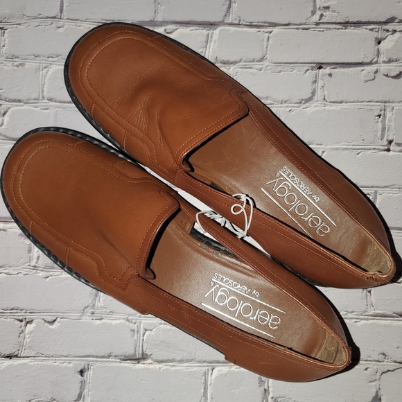 Aerology by Aerosoles Brown Flats - Picture 3 of 4